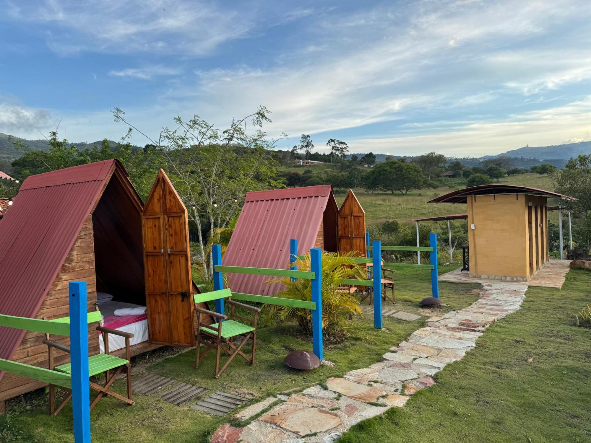 Campo Karst, Hospedaje Y Campamento De Montana Hotel Zapatoca Exterior foto